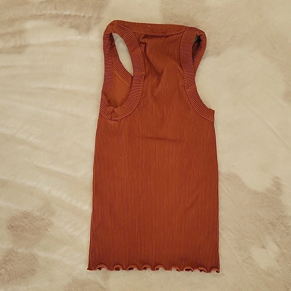 Free People Ribbed Seamless Tank NEW! M/L Burnt Sienna - Picture 5 of 8